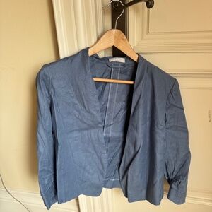 Cropped Aritzia blazer